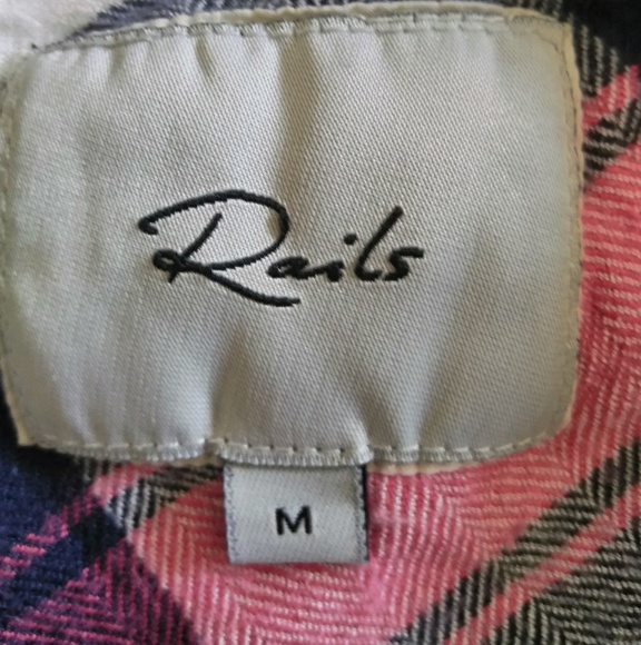 Rails Button Down Cropped Shirt - Picture 6 of 8